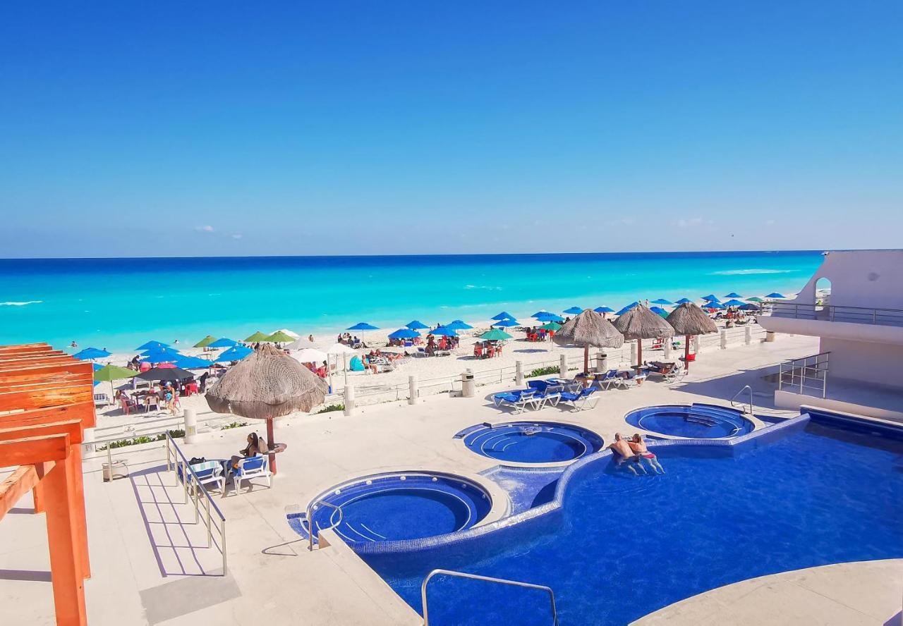 Villa Aurora Beautiful Beachfront Apartment 칸쿤 외부 사진