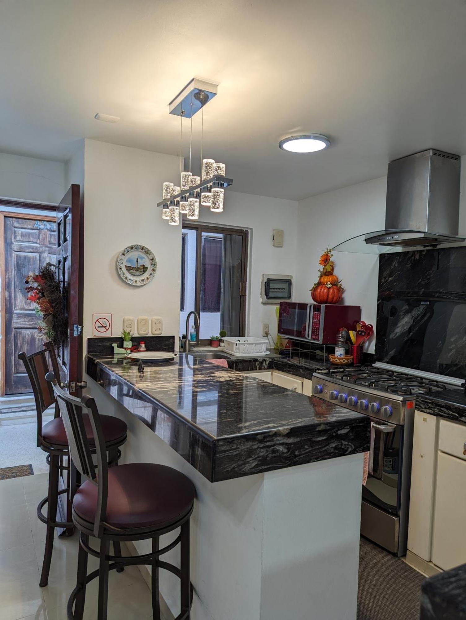 Villa Aurora Beautiful Beachfront Apartment 칸쿤 외부 사진